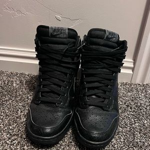 Size 8 Black Nike Sky High Dunk Wedges